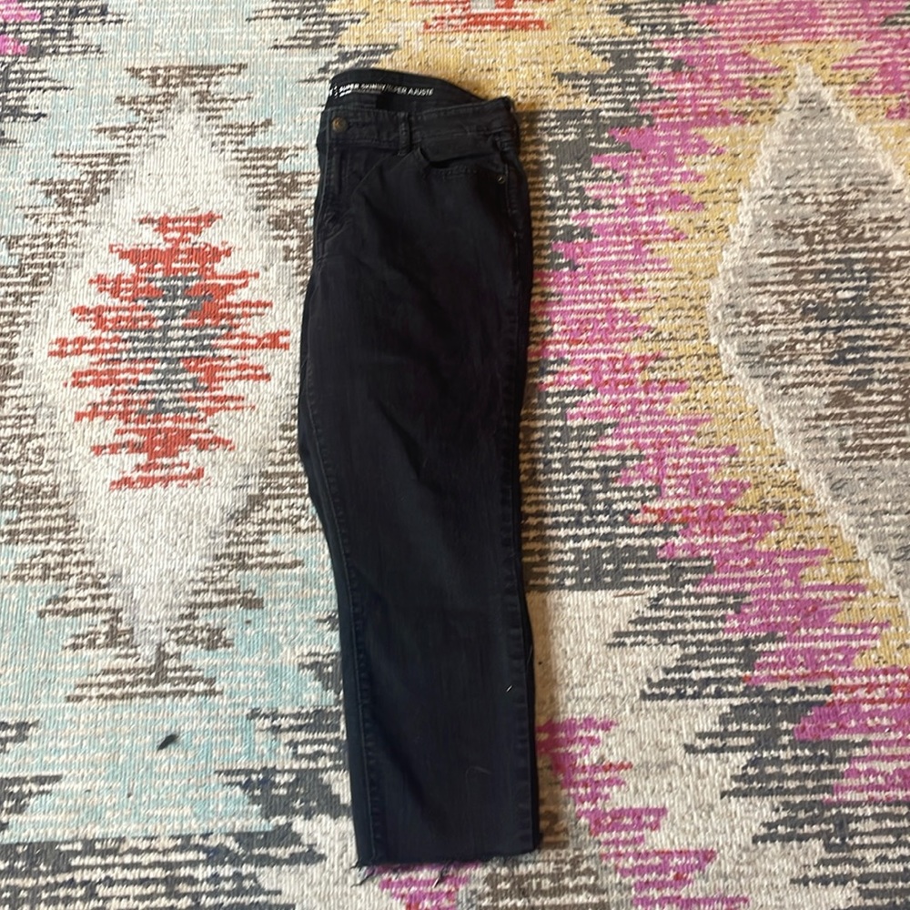 Cropped old navy jeggings, light black